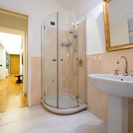La Signoria Apartment